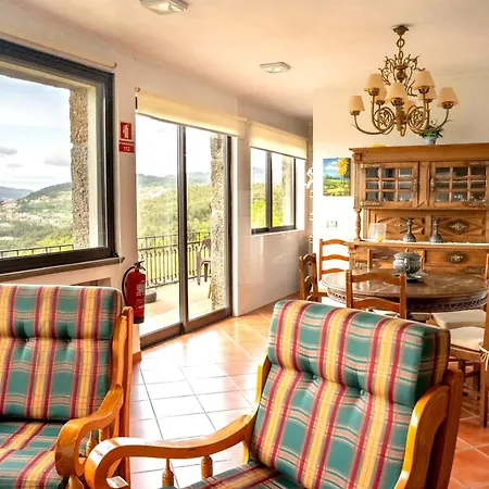 Cosy In With Shared Pool And Views * Αβέιρο