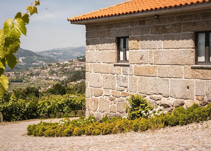 Βίλα Cosy In With Shared Pool And Views Αβέιρο